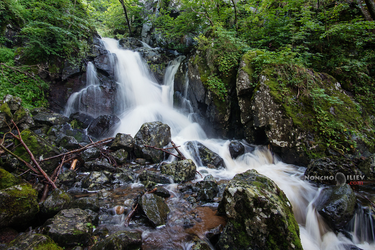 Боянски водопад